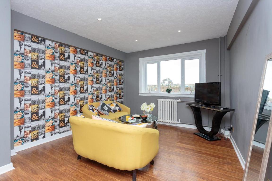 Gorgeous 3-Bed Flat, 15 Minutes To City Centre Edinburgh Buitenkant foto